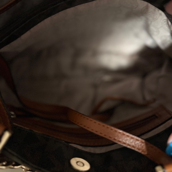 Authentic Michael Kors purse - Picture 6 of 8